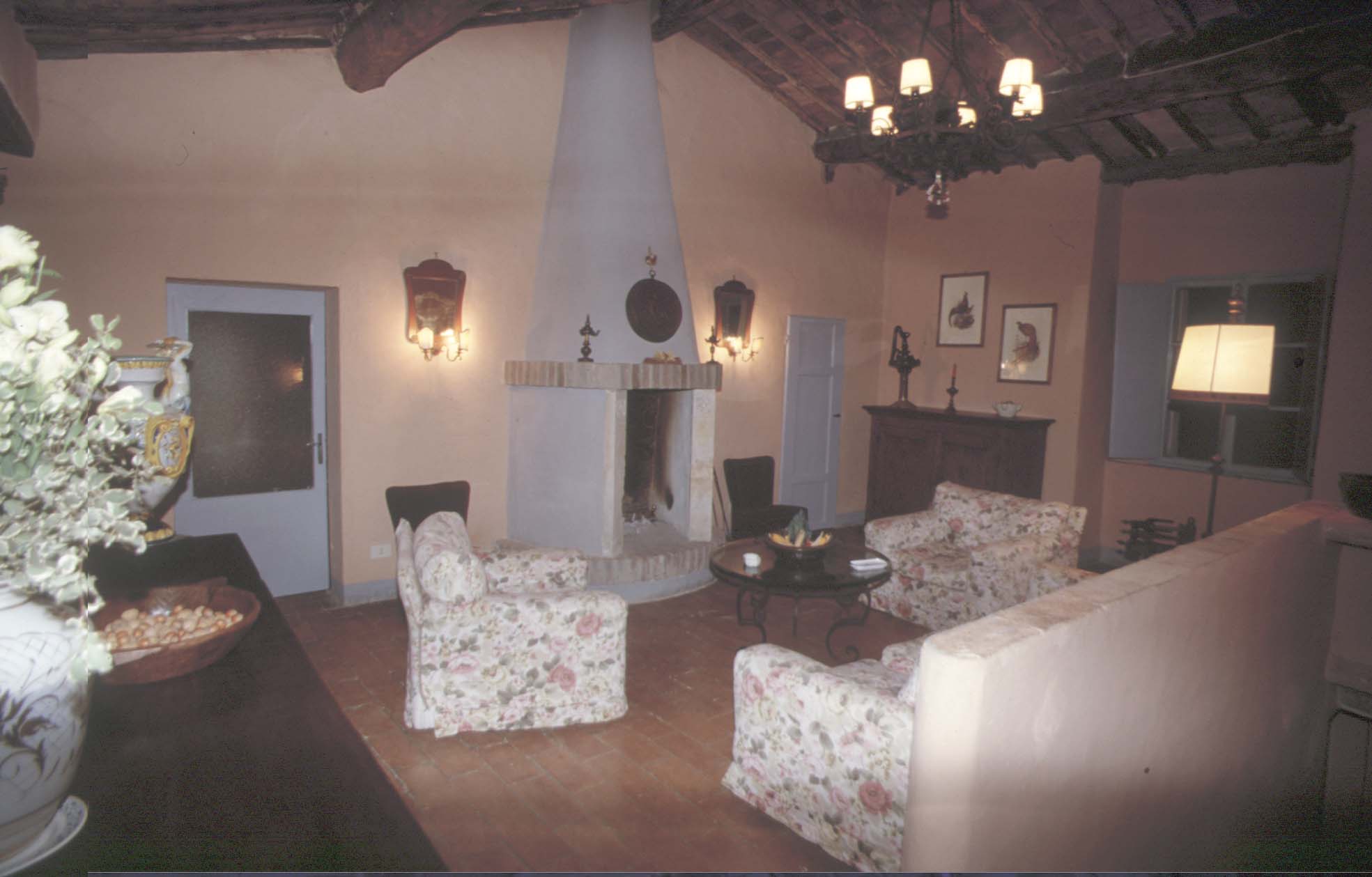 Http://www.mclink.it/personal/mc6547/villalaiasiena/home.htm