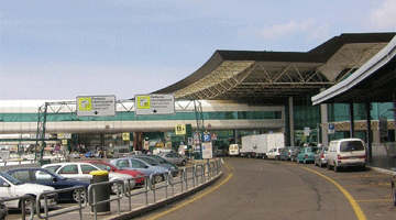 Transfer from the airport of Rome to the hotel