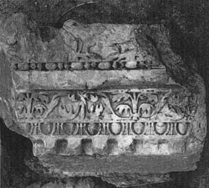 Laodicea, ninfeo, cornice di III secolo