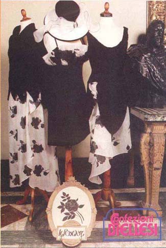 VETRINA DI CAPI PARTICOLARMENTE RAFFINATI IN PERSIANO SWAKARA CON ORGANZA